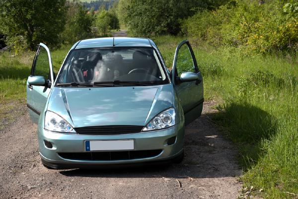 ford-focus-front-1