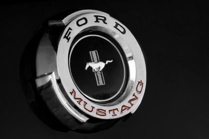Ford Mustang Zeichen