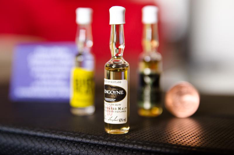 mini-whisky-flasche